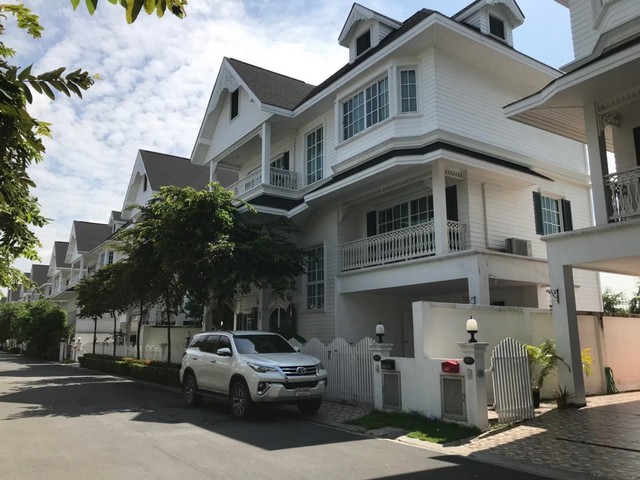 ให้เช่า #บ้านเดี่ยว หมู่บ้านแฟนตาเซีย วิลล่า 3 ซอยสันติคาม14 (สุขุมวิท109 ) #ใกล้BTSแบริ่ง095-164-2956