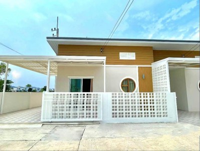 ขายบ้านอมตะชลบุรี หมู่บ้านกรีนฟิลด์ปาร์ควิว 3 ทาวน์โฮมชั้นเดียวบ้านมือ1 ขนาด 20-40ตรว.
