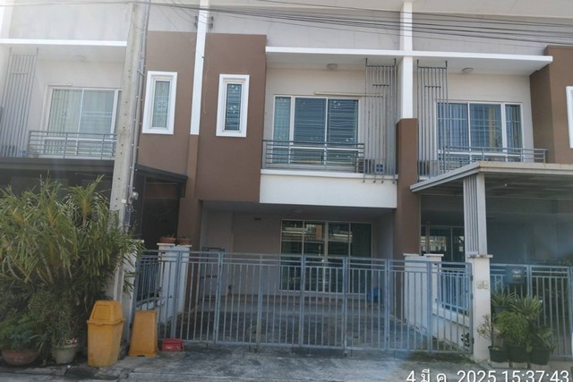 โครงการบ้านนาราพัทร ศรีด่าน 13 ถนนศรีนครินทร์ สำโรงเหนือ สมุทรปราการ