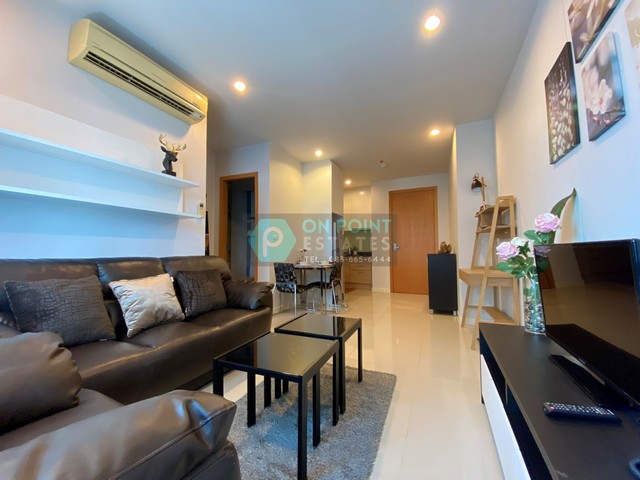 Circle Condominium 1 Bedroom 1 Bathroom for Rent (A2172)