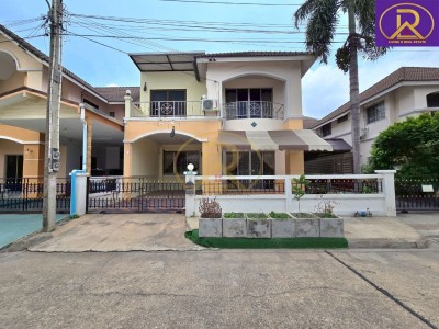 ให้เช่าบ้านเดี่ยว 2 ชั้น ทำเลเยี่ยม ใกล้บางแสน ถนนสุขุมวิท เพียง 13,900 บาท/เดือน หมู่บ้านณิชาดา ต.ห้วยกะปิ อ.เมืองชลบุรี จ.ชลบุรี