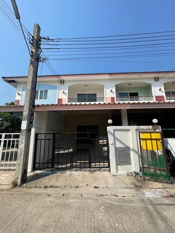 ขายทาวน์เฮ้าส์ 2 ชั้น หมู่บ้าน นนทวีวิลล์ 5 (ซอย 16) ถ.มิตรไมตรี กรุงเทพ
