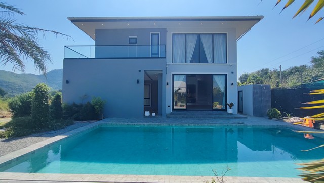บ้านพูลวิลล่าหัวหิน Pool Villa Hua Hin เดินทางใกล้ทะเล หัวหิน ประจวบคีรีขันธ์ วิวสวย