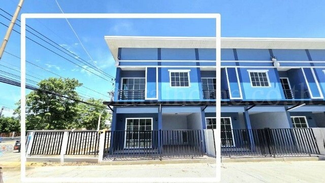 ทาวน์โฮม หลังริมติดถนน โครงการถนนเลียบคลองบางเดื่อ (ซอยวัดไพร่ฟ้า) บ้านสวย