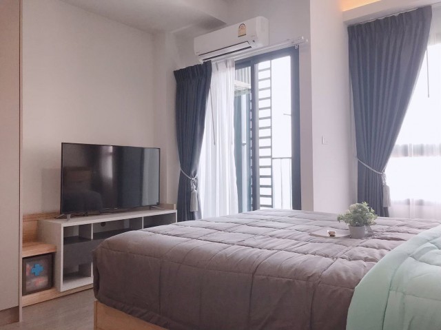 Ideo Sukhumvit 93 nice clean 37th floor BTS BangChak