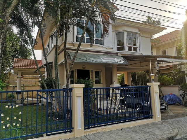 ให้เช่าบ้านเดี่ยว 3 ห้องนอน 3 ห้องน้ำ หมู่บ้าน เพอร์เฟค พาร์ค (รามคำแหง-สุวรรณภูมิ) ซอยเคหะร่มเกล้า 64