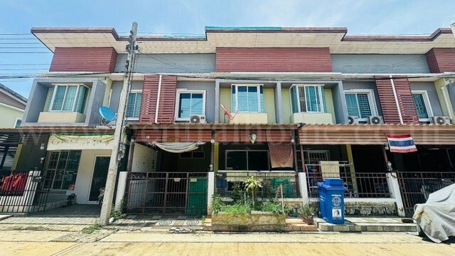 ทาวน์โฮม บัวทองธานี เฟส 18 บางบัวทอง พร้อมอยู่ ทำเลดี ราคาถูก รถไฟฟ้าสายสีม่วง คลองบางไผ่