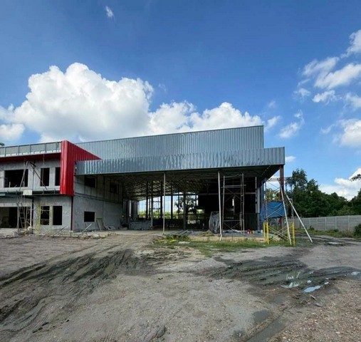 ขายและให้เช่าโรงงาน เนื้อที่ 4 ไร่ โรงงานสร้างใหม่ ใกล้นิคมเกตเวย์ ฉะเชิงเทรา