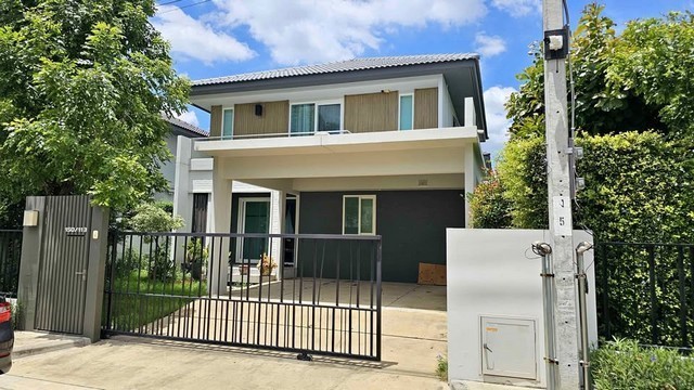 ให้เช่าบ้านเดี่ยว ย่านลาดกระบัง หมู่บ้านมัณฑณา มอเตอร์เวย์ กรุงเทพกรีฑาตัดใหม่