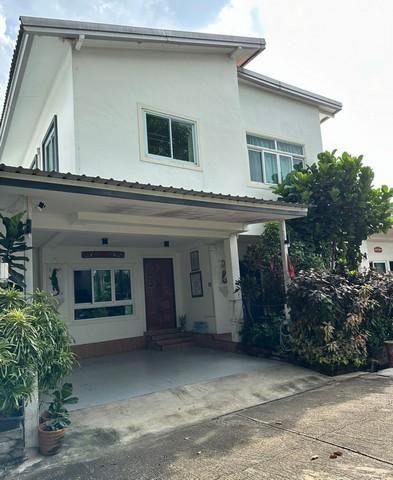 ขายบ้านเดี่ยว2ชั้น35ตร.ว หมู่บ้านรัตนวรรณ2ย่านลำลูกกาคลอง4ถนนไสวประชาราษฎร์ใกล้ตลาดลาดสวาย
