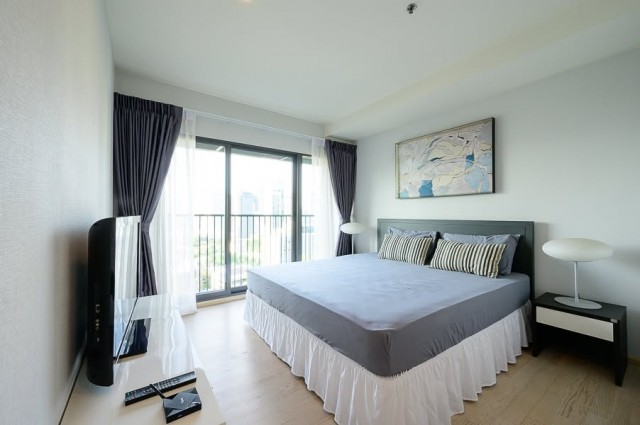Noble Remix privacy tranquility security 17th floor BTS Thonglor