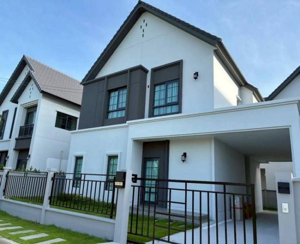 svs355 ให้เช่า บ้านเดี่ยว 2ชั้น เซนโทร บางนา Centro Bangna