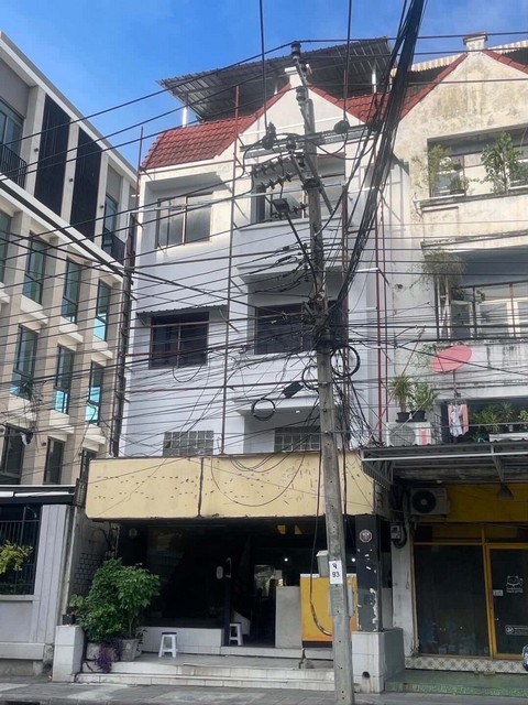 T26-044 ให้เช่า อาคารพาณิชย์ - กรุงเทพ ห้องนอน 1 ห้อง ห้องน้ำ 3 ห้อง ชั้นทั้งหมด 4 ชั้น ชั้นที่ 1