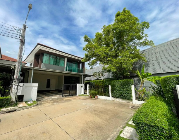 ให้เช่าบ้านเดี่ยว หมู่บ้านเศรษฐสิริ กรุงเทพกรีฑา บ้านรีโทเวทใหม่ #ใกล้รรนานาชาติไบรท์ตัน โทร 095-164-2956