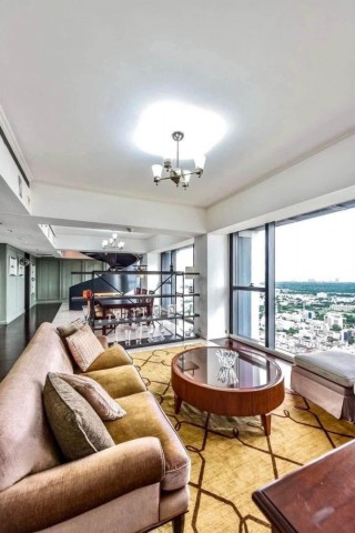 CR 797 ให้เช่า The Met Sathorn Duplex ชั้นสูง 54-55 ขนาด 366 ตร.ม. 4 ห้องนอน วิวแม่น้ำเจ้าพระยา Rare Unit พร้อมเฟอร์นิเจอร์ Chanintr