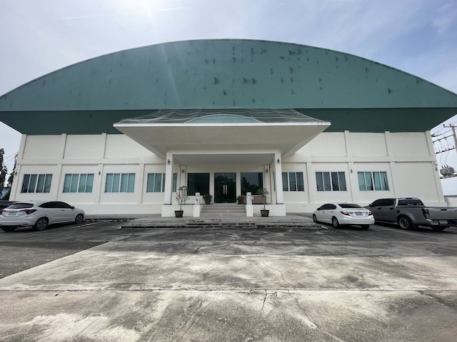 BST1298 ขายโรงงานพร้อมสำนักงาน มีใบอนุญาต รง.4 ตำบลบ่อเงิน อำเภอลาดหลุมแก้ว จังหวัดปทุมธานี โรงงานพร้อมใช้งาน บนที่ดินกว่า 6 ไร่