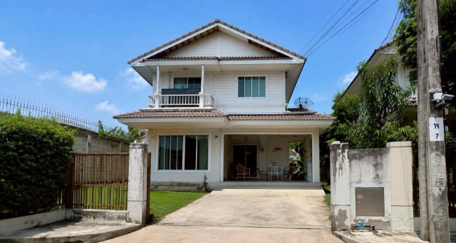 หมู่บ้านชัยพฤกษ์ บางนา 2 (ซอยเอแบค) ถนนทางคู่ขนานบางนา-ตราด บางบ่อ สมุทรปราการ บ้านหลังมุม ขายตามสภาพ ราคาพิเศษ คุ่มค่า พร้อมเจรจาต่อรองได้