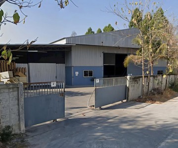 ให้เช่าโกดังหนองบอนแดงบ้านบึงชลบุรี ให้เช่าโกดังบ้านบึงขนาด 1,800 ตารางเมตร เนื้อที่รวม 2 ไร่ มีรั้วรอบขอบชิดเป็นส่วนตัว