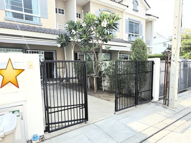 ให้เช่าทาวน์โฮม 2 ชั้น 2 ห้องนอน อินดี้ บางนา กม.7 Indy Bangna Km.7 เฟอร์พร้อมอยู่ ใกล้ราชวินิตบางแก้ว ใกล้เมกะบางนา