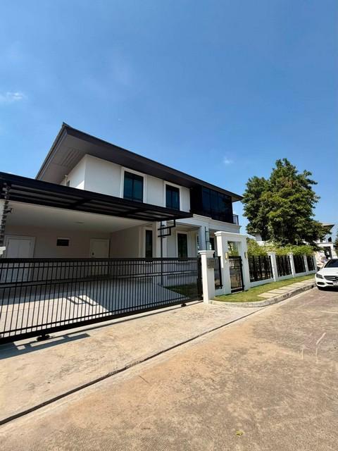 ขายบ้านเดี่ยว 2 ชั้น 86 ตร.ว. โครงการเศรษฐสิริ พัฒนาการ (ตัดใหม่) ใกล้สนามบิน