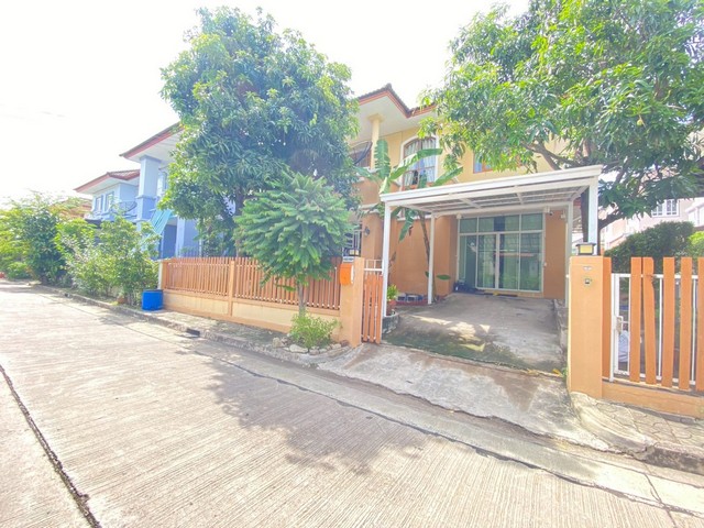Aspire Rama 4 Private Livable 16th Floor BTS Ekkamai 2