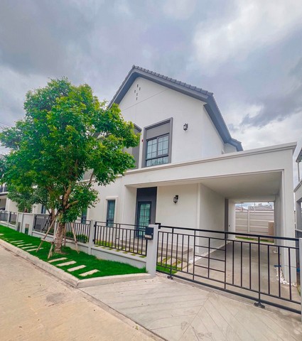 ให้เช่าบ้านเดี่ยว Centro Bangna Phase 2 พื้นที่ 235 ตร.ม. 4 นอน 4 น้ำ เฟอร์ครบ ใกล้ Mega Bangna 100000 บาท