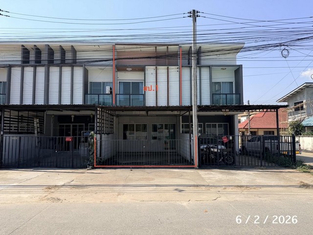 ขายทาวน์เฮ้าส์เมืองเชียงใหม่ 2 ชั้น ถนนป่าแดด ใกล้ท่าอากาศยานนานาชาติเชียงใหม่