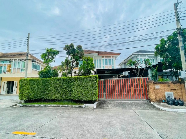 ขายบ้านเดี่ยว 2 ชั้น 86 ตรว. 4 ห้องนอน โครงการ เลอ นีโอ ทู วงแหวน-ศรีนครินทร์ LE NEO II SRINAKARIN ใกล้ทางขึ้นทางด่วน เพียง 1 กม.