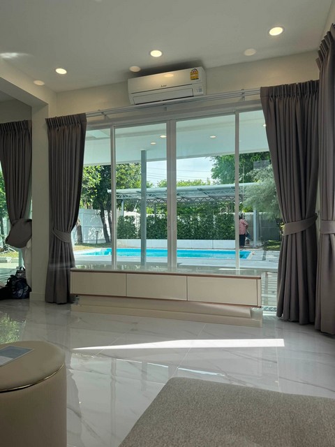 ให้เช่าบ้านเดี่ยว พูลวิลล่า 2 ชั้น 100 ตรว. 4 ห้องนอน สุขุมวิท 54 ใกล้ BTS อ่อนนุชเพียง 800 เมตร