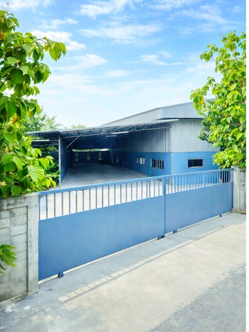 วัดป่ายุบบุญญาราม 900 ม บ้านบึง Stand Alone โกดังให้เช่า 1,800 ตร.ม. 2ไร่ หรือ 800ตร.ว. PTT Station หนองไผ่แก้ว 2.7 กม.