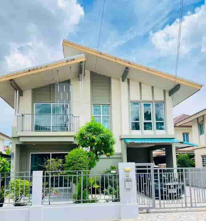 ขาย/ให้เช่า ถูกมาก!! บ้านเดี่ยว 2 ชั้น ม.พฤกษาปูริ แสนแก้ว กิ่งแก้ว 37 เฟอร์ครบพร้อมอยู่ ใกล้โรบินสัน เมกาบางนาฯ