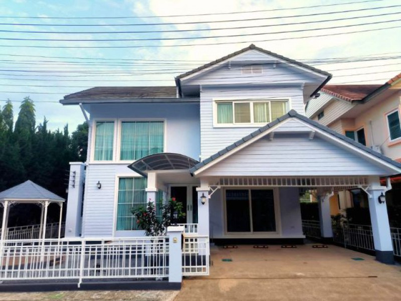 บ้านเดี่ยว ในหมู่บ้านภานน ใกล้รวมโชค และห้างเซ็นทรัลเฟส เฟอร์นิเจอร์ครบ พร้อมเข้าอยู่ บรรยากาศเงียบสงบ