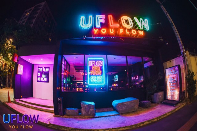 เซ้งร้านเหล้า ย่านสะพานใหม่ ถนนเทพรักษ์ หลัง Big C รายล้อมด้วยคอนโดและชุมชนขนาดใหญ่