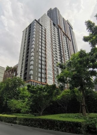 00123 ให้เช่า สำนักงาน อาคารเลอคองคอร์ต ชั้นที่ 1 51000 บาทต่อเดือน 2