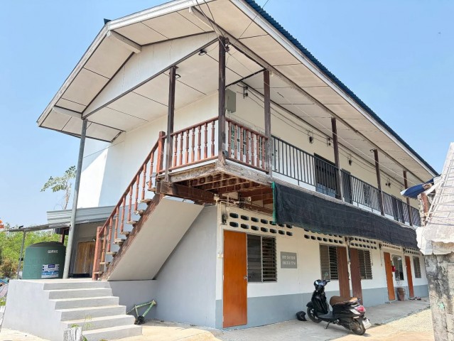 ขายหอพัก 11 ห้อง เนื้อที่ 84 ตร.วา. ทำเลทอง ชุมชนในตัวเมืองสุโขทัย